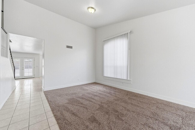 Photo - 15822 S 32nd Pl