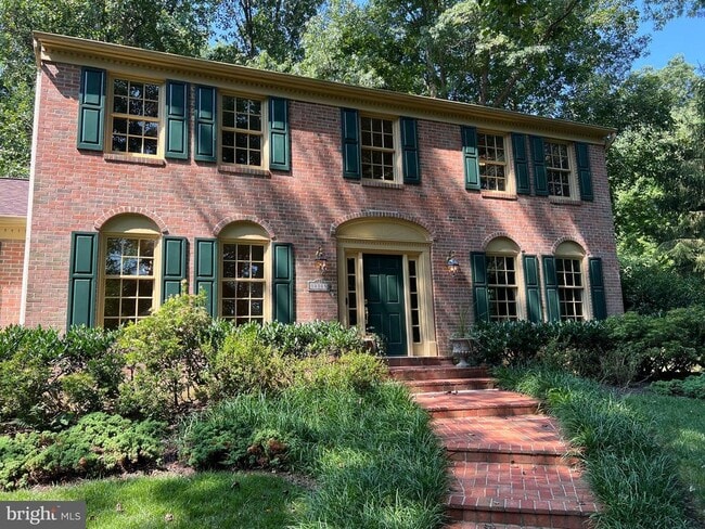 Building Photo - 10101 Alsace Ct