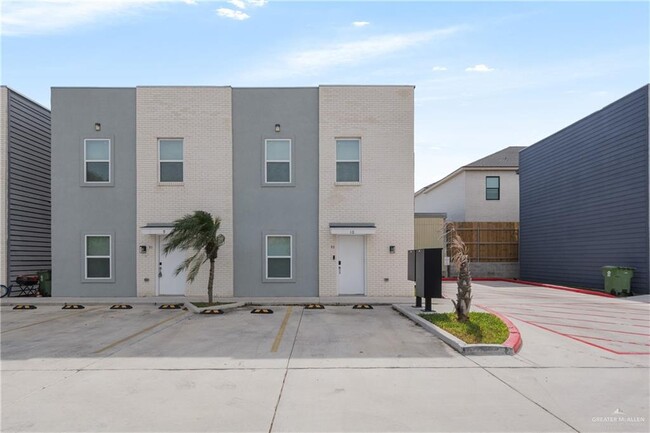 Photo - 2393 McAllen Rd Unidad 10 Rental