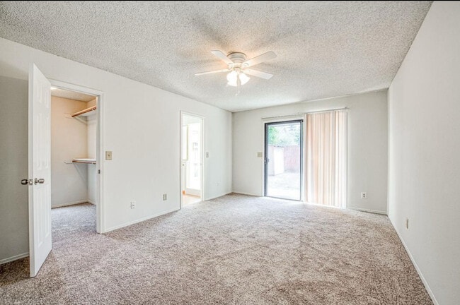 Photo - 6376 N Forestiere Ave