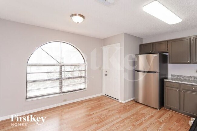 Photo - 1107 Jericho Ave NW