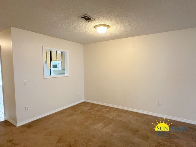 Photo - Lovely 2 Bedroom Unit in Navarre