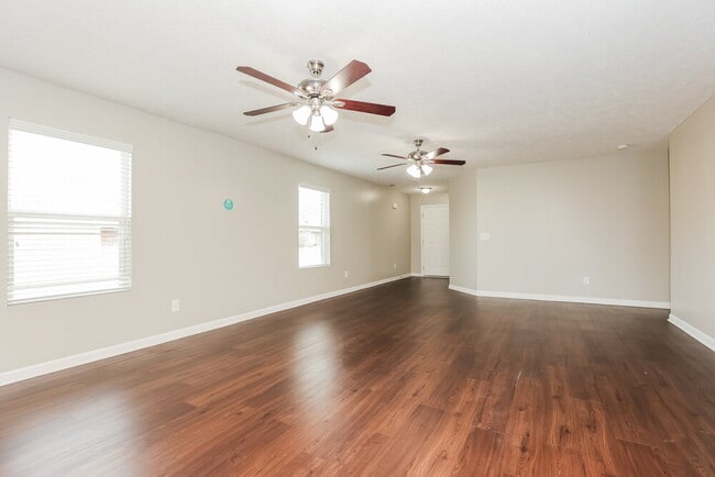 Photo - 3671 Blaze Dr