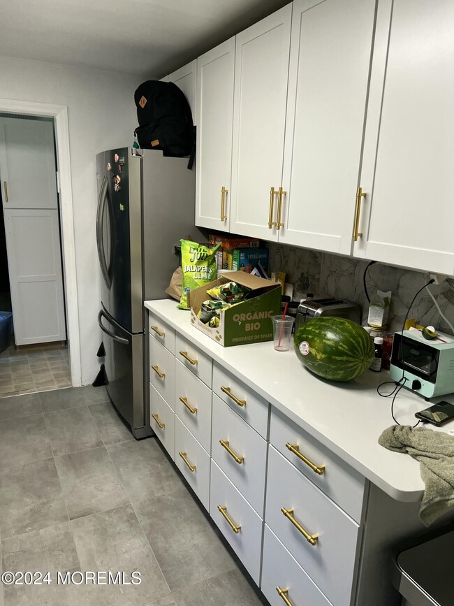 Photo - 317 Jersey Ave