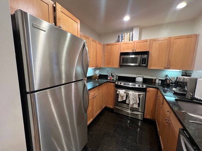 Photo - 490 Harrison Ave Unit 2O3