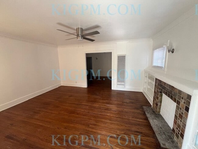 Photo - 2-Bedroom Duplex in Prime Mid-Wilshire Area! Unidad 1