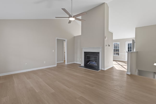 Photo - 156 Mallard View Ln