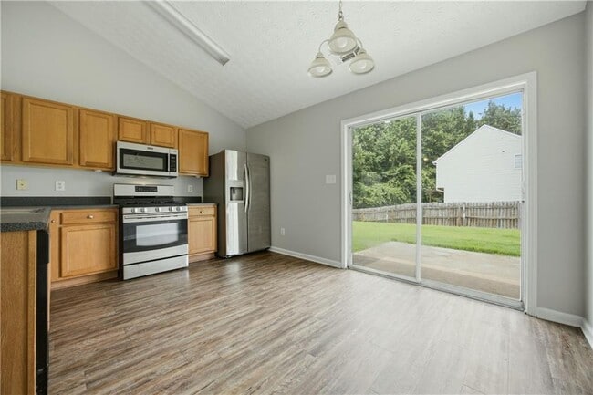 Photo - 1002 Pine Isle Ct