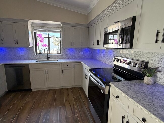 Photo - 8435 123rd Ave