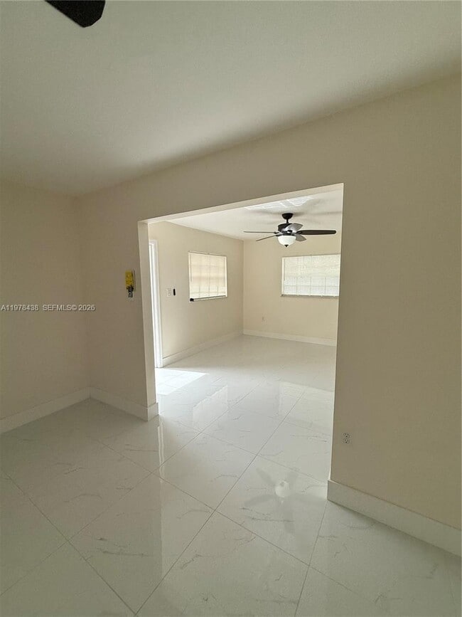 Photo - 11690 SW 185th St Unit 1