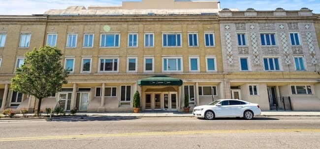 Photo - 6337 Roosevelt Rd Condo Unit 408