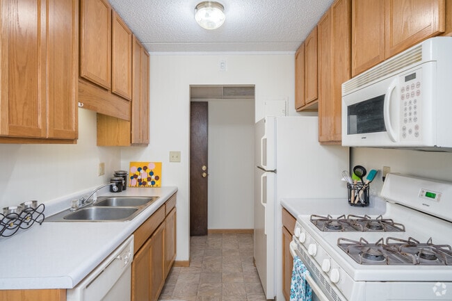Updated Kitchen (Prior to 2014)