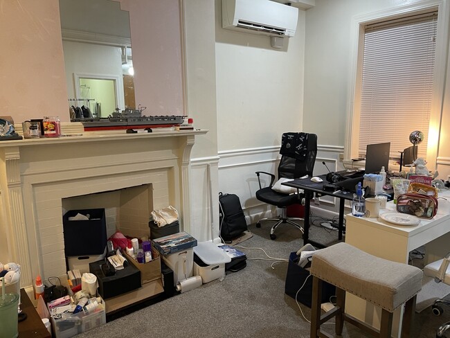 Building Photo - 83 Saint Botolph St Rental