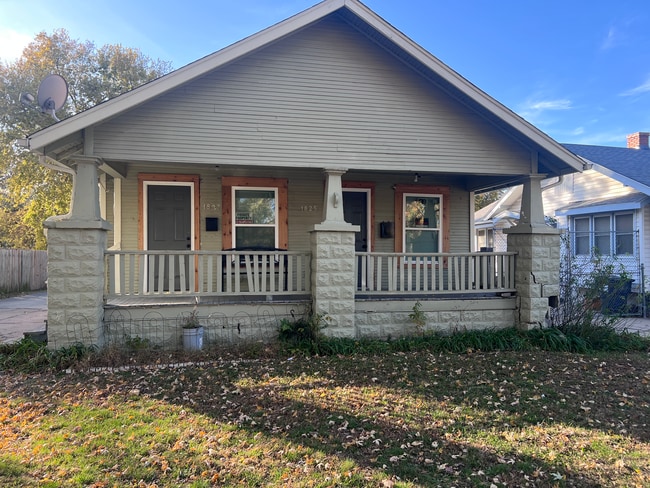 Building Photo - 1825 S Topeka St Unit 1