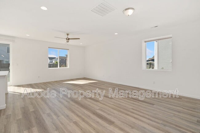 Photo - 2418 Cottongrass Ave