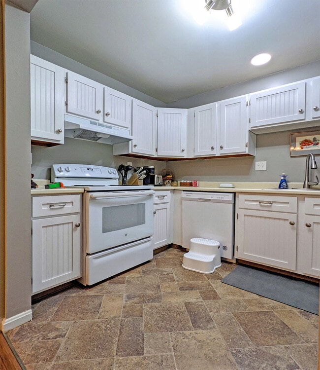 Photo - 58 Branch Tpke Unit 52