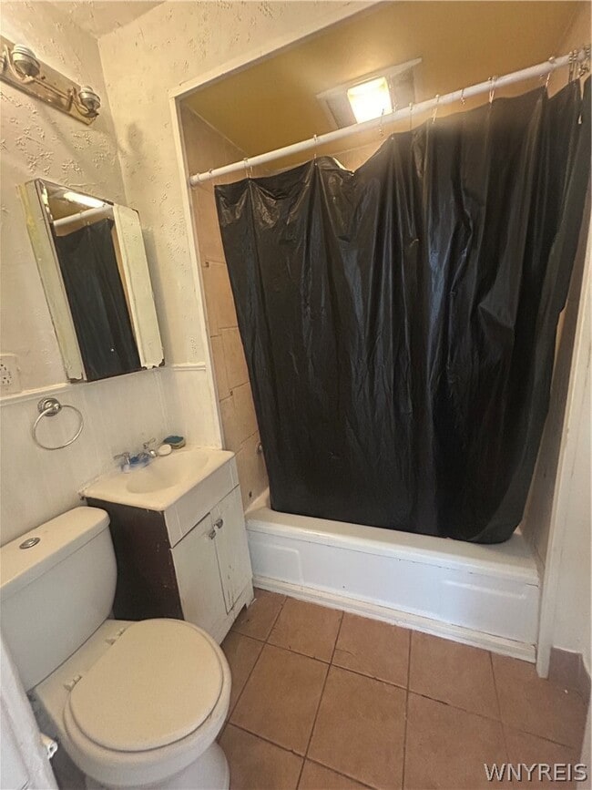 Photo - 81 St Florian St