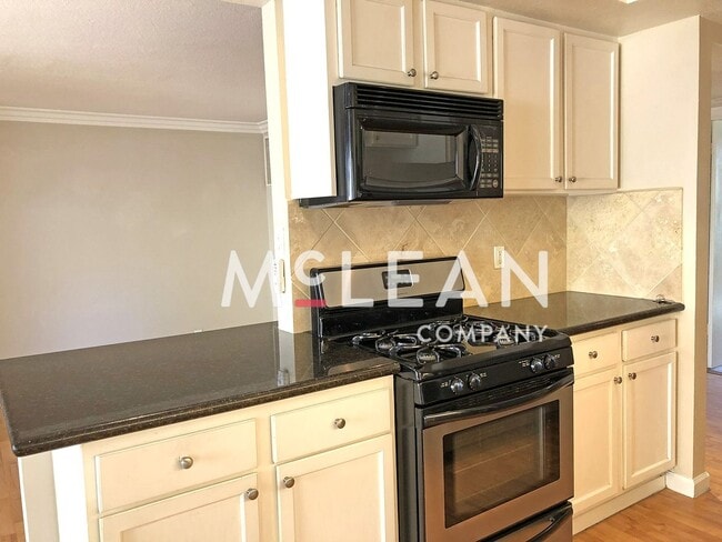 Photo - Sweet One Bedroom!