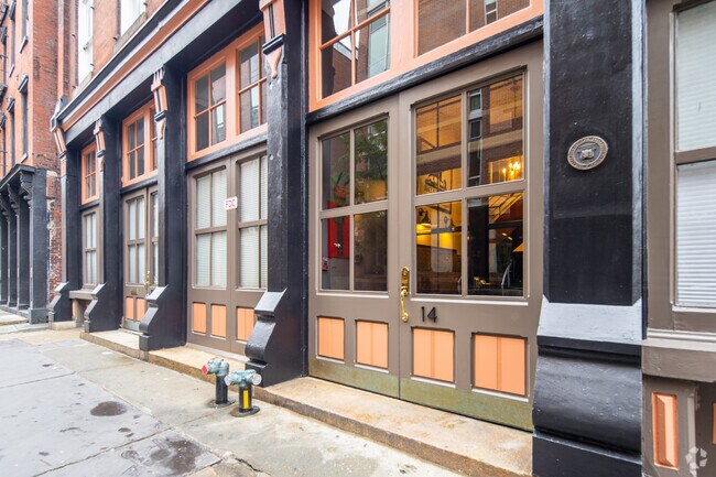 Entrance - Black Horse Condo