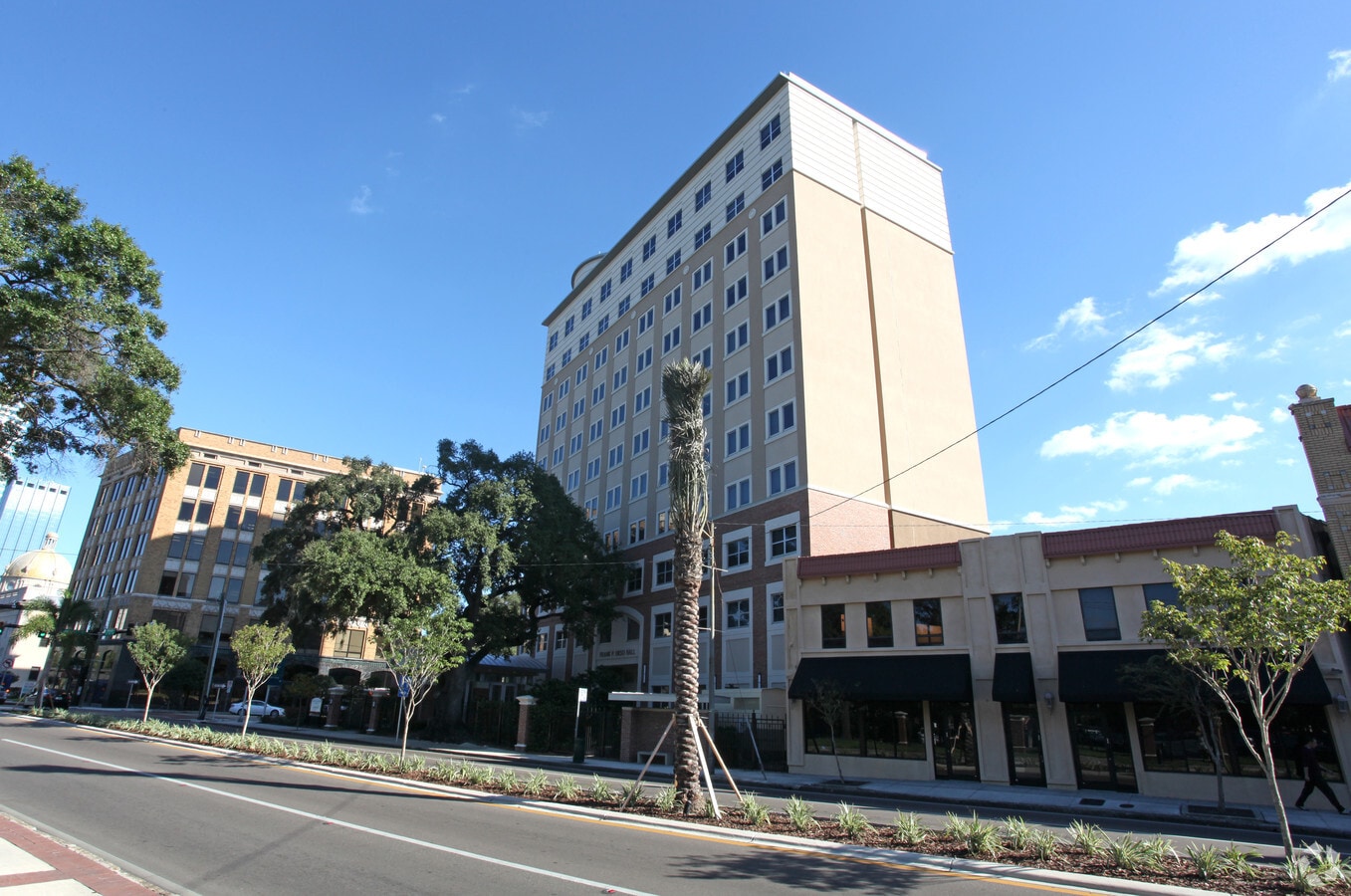 Frank P Urso, MD Hall - Frank P Urso, MD Hall Apartments