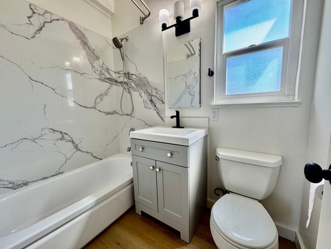 Photo - 6500 Donal Ave