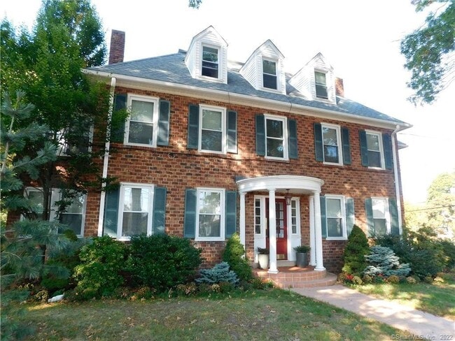 Building Photo - 512 Townsend Ave Rental