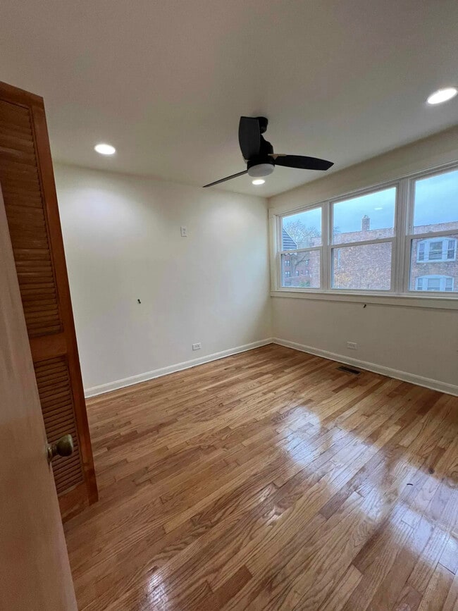 Photo - 7250 S Euclid Ave