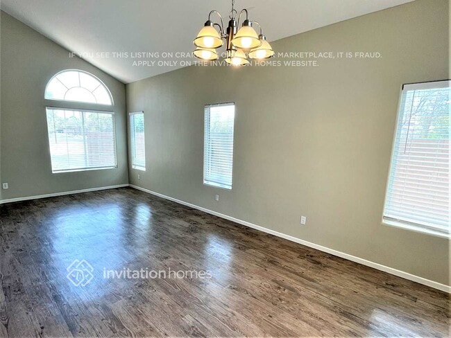 Photo - 1512 E Auburn Valley Ave