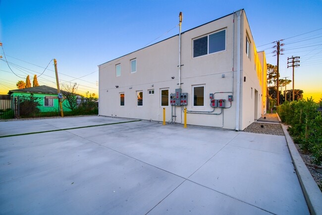 Photo - 8414 McKinley Ave