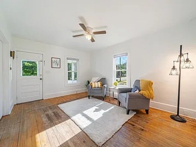Photo - 3 Bed, 1 Bath Single Family Home