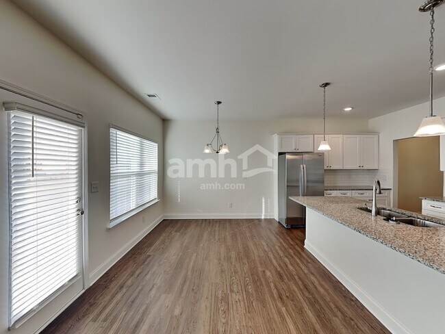 Photo - 1459 Persimmon Trce