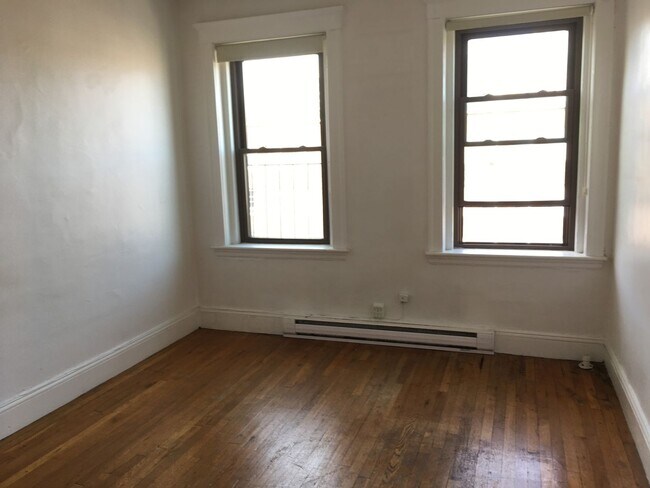 Photo - 2BR 1Bth unit. Great location!