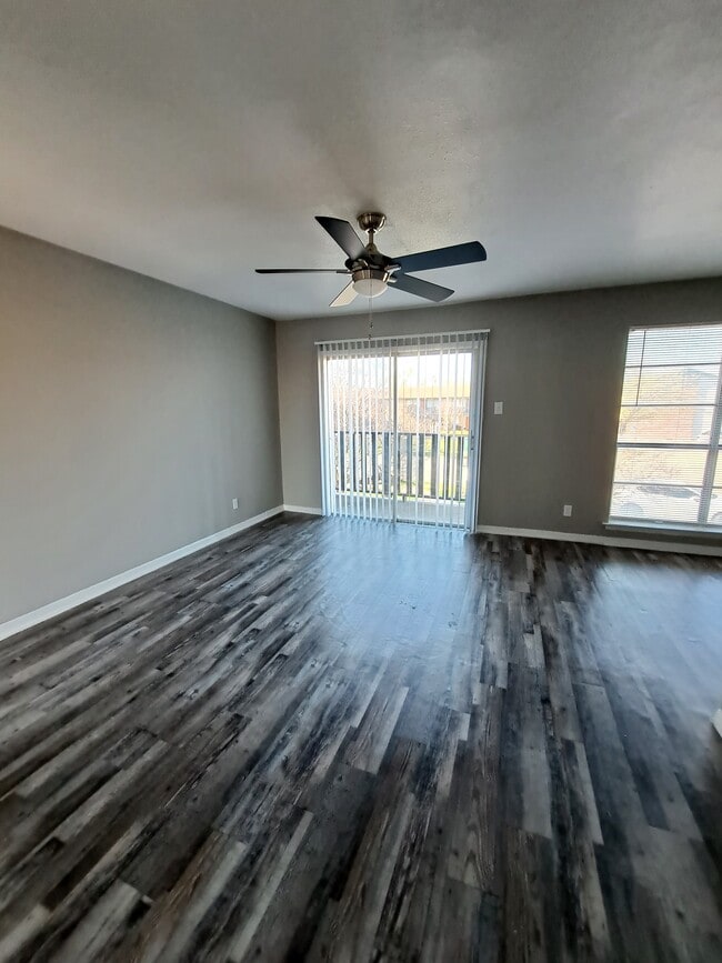 Hillcrest Apartments