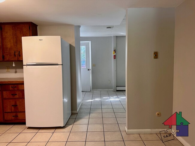 Photo - 13-17 Warren St Unit 1