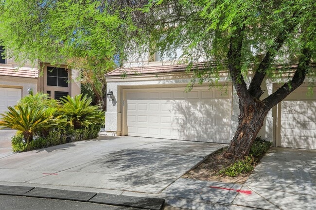 2641 Starfish Ct