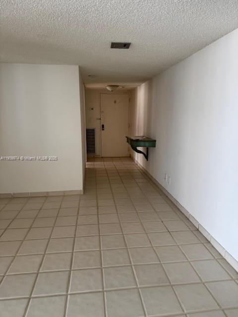 Photo - 18181 NE 31st Ct Unidad 2204