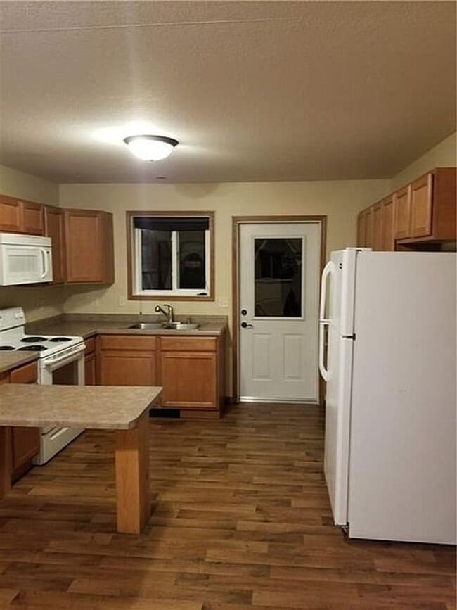 Photo - 5557-5559 Cyndi Court Unit 5557