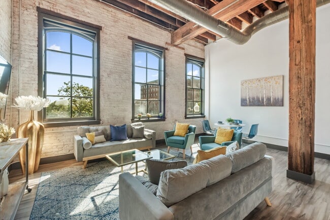 Photo - Paincourt Lofts