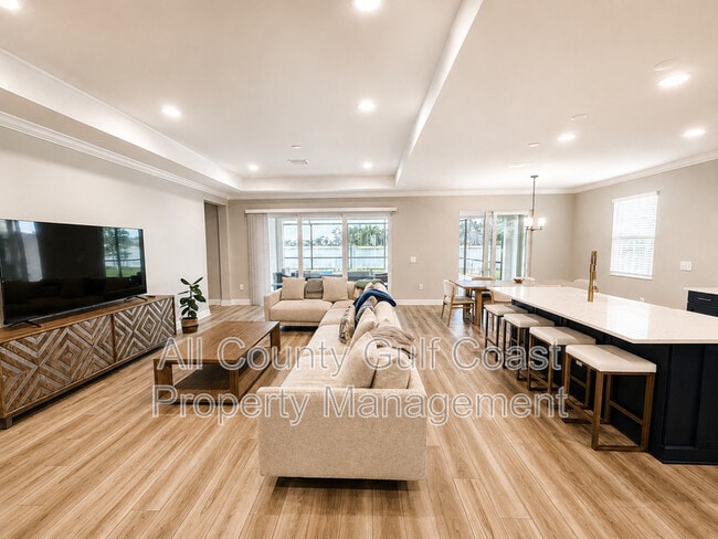 Photo - 1685 Lugano Cir