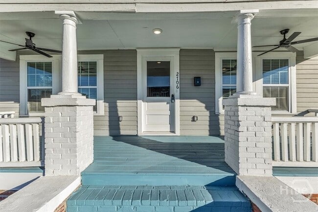 Photo - 2706 Hopkins St