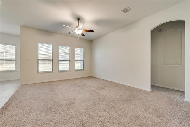 828 Skytop Dr