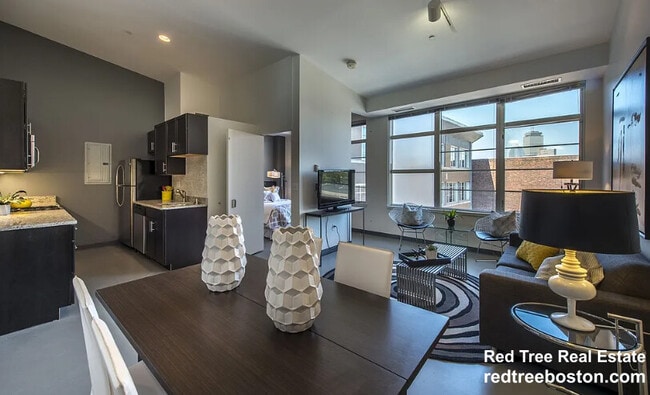 Photo - 160 E Berkeley St Unit 317