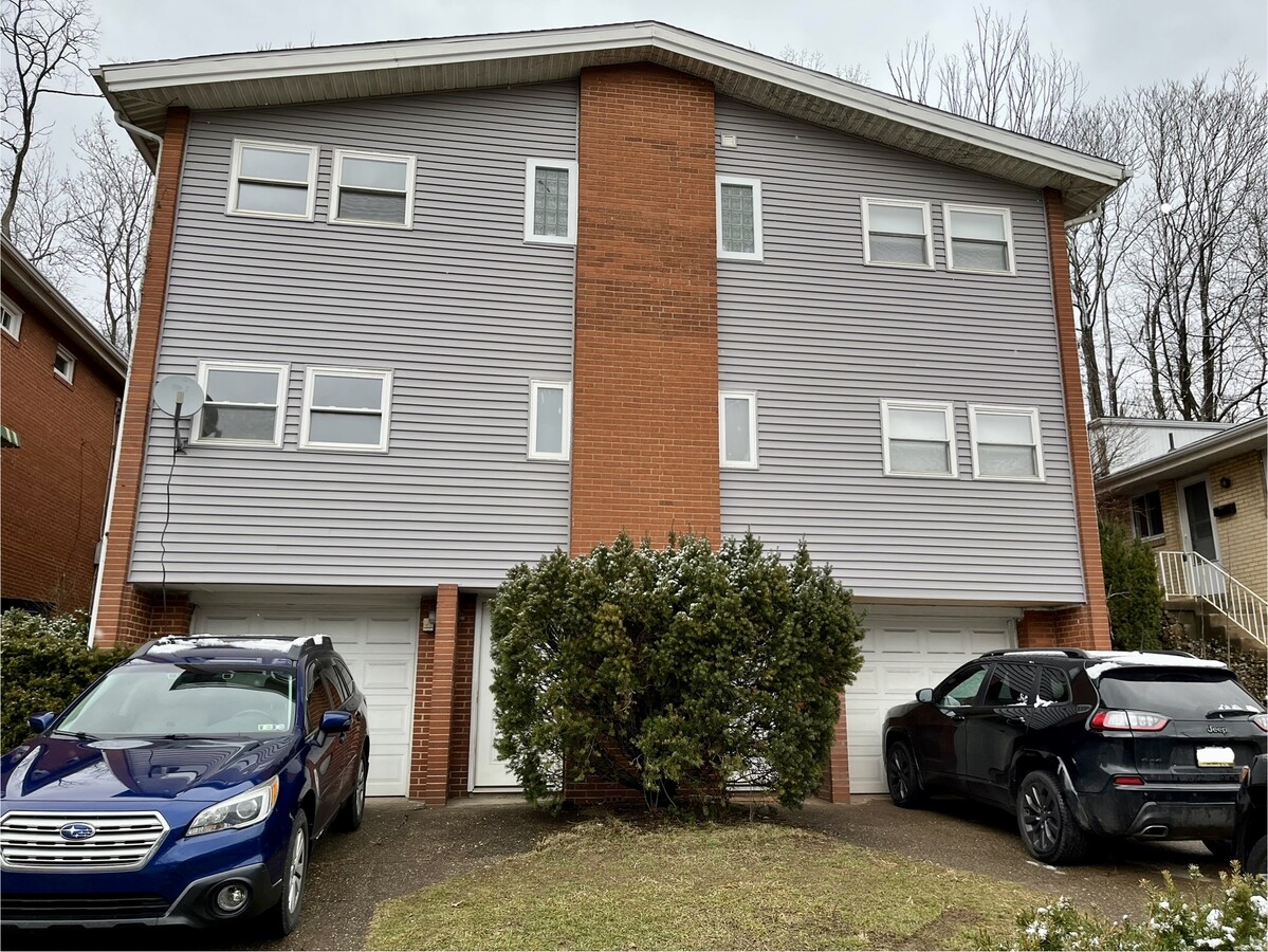 Photo - 5143 Forbes Ave Townhome