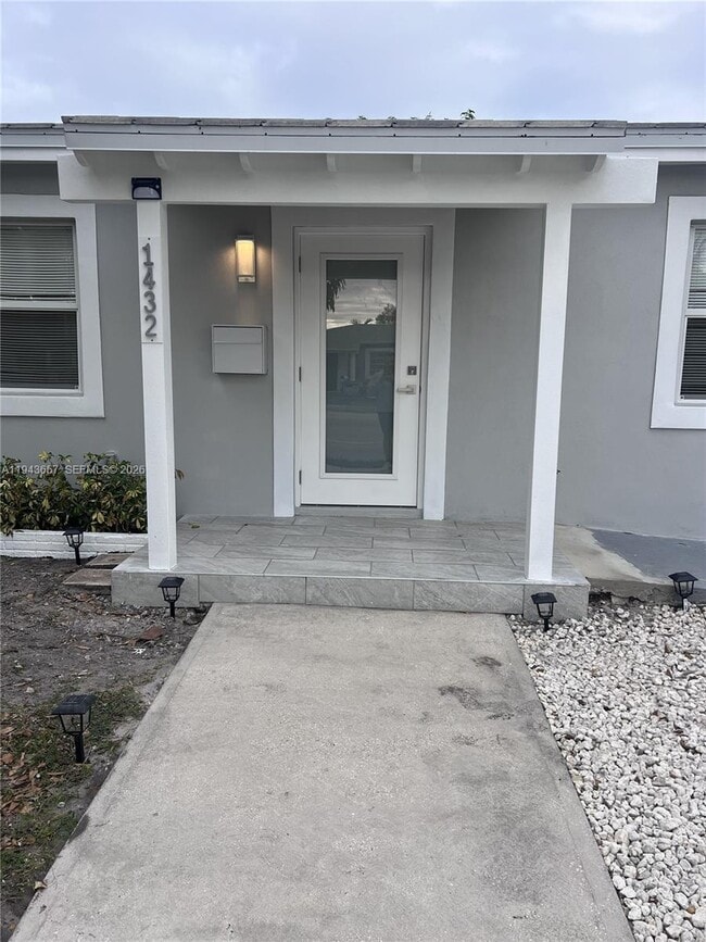 Photo - 1432 N Andrews Ave