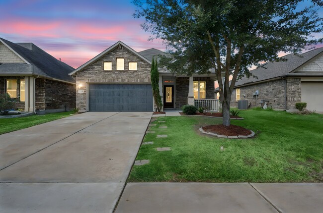 Building Photo - 3835 Raintree Village Dr Rental