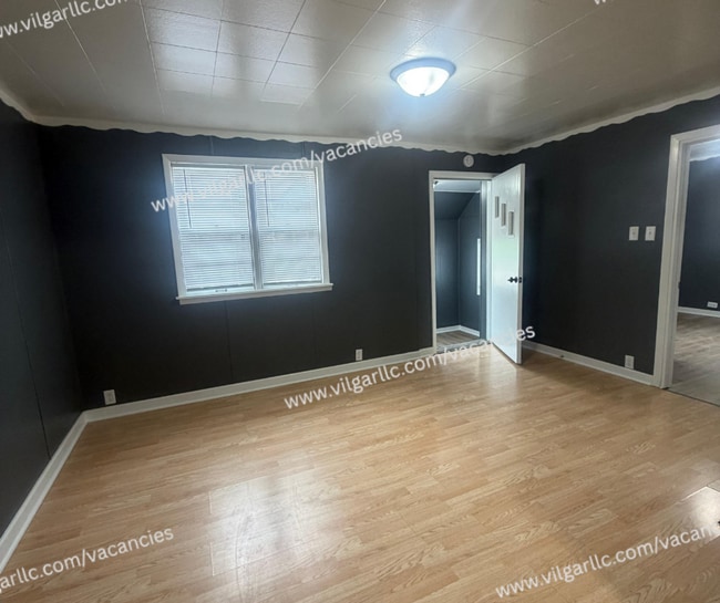 Photo - 4-bedrooms, 1-Bath - 2-floor Duplex Home