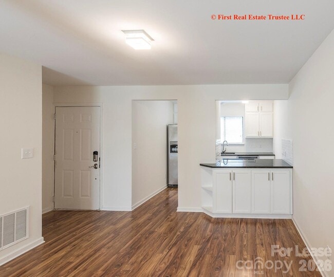 Photo - 7930 Charter Oak Ln