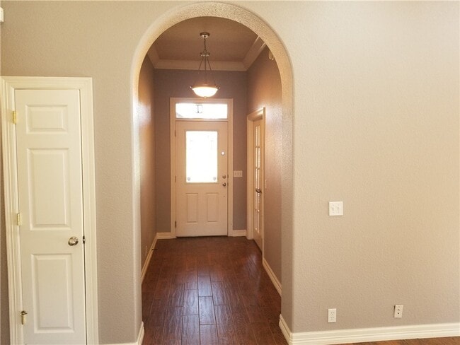 Photo - 884 Palisades Ave
