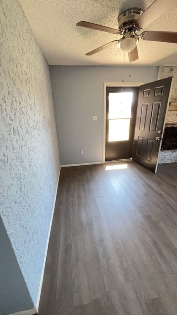 Photo - 6619 NW Denver Ave Unit B