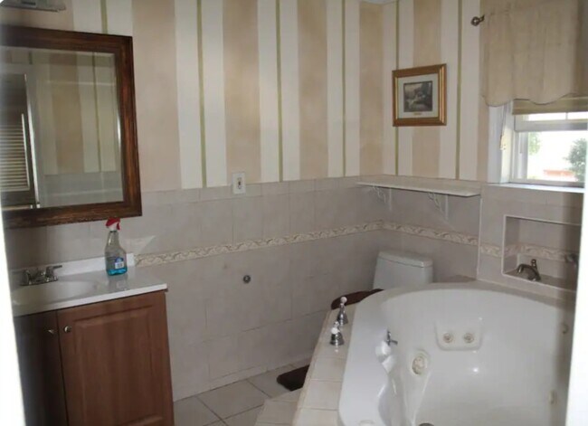 Photo - 189 Newport Rd